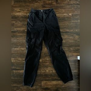 Black Cargo Pants - GARAGE